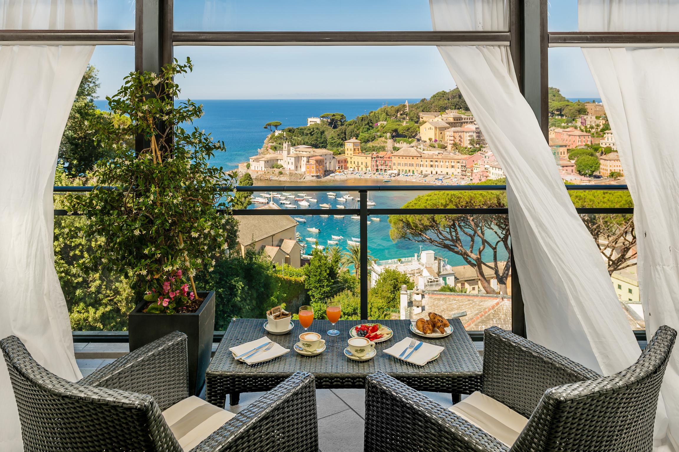 Hotel Vis A Vis Sestri Levante Bagian luar foto
