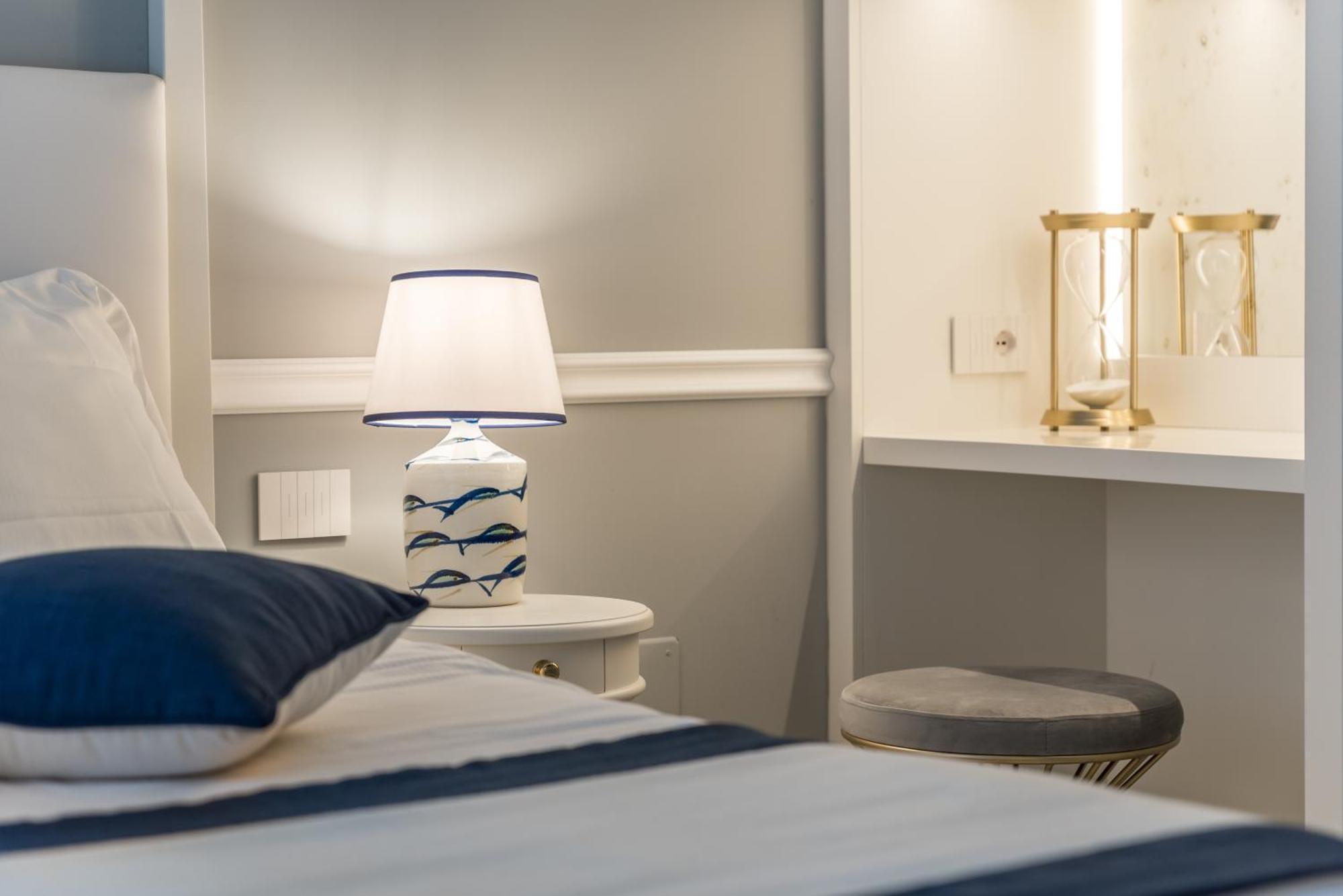 Hotel Vis A Vis Sestri Levante Bagian luar foto