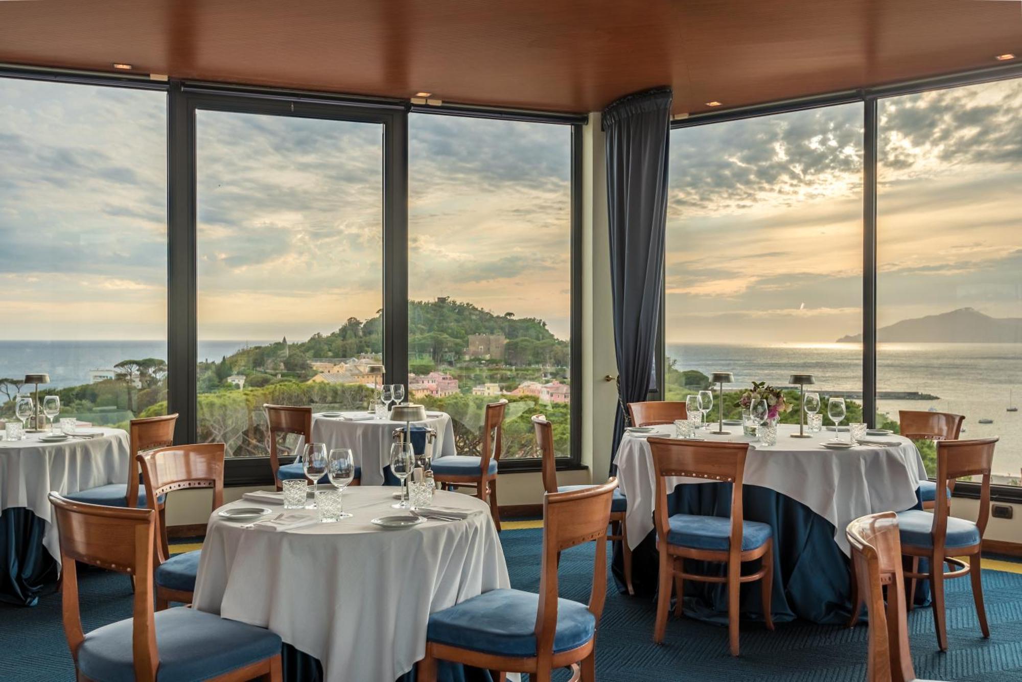 Hotel Vis A Vis Sestri Levante Bagian luar foto